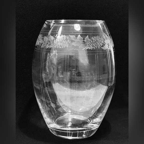 Vintage Thick Crystal Vase Etched Leaves Design Signed by Author 10”.